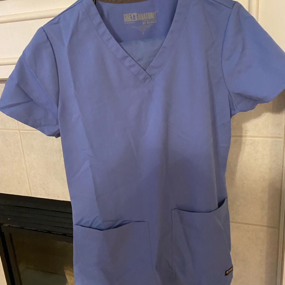 Greys anatomy scrubs — worn once. Top is size small. Bottoms are small petite